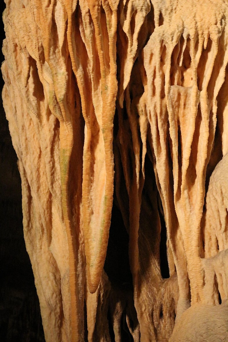 Dragon Caves